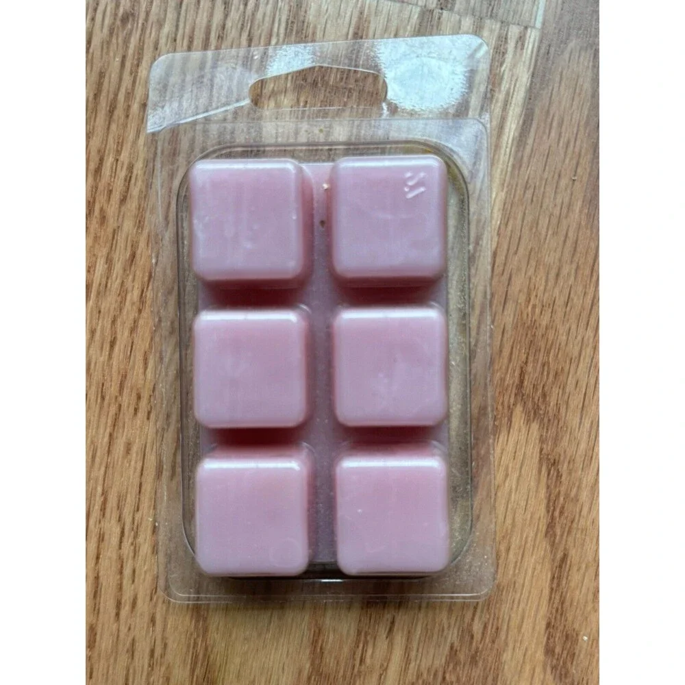 NEW Sonoma‎ Scented Wax Cube Outlet Warmer With 6 Lilac & Jasmine Cubes NIB